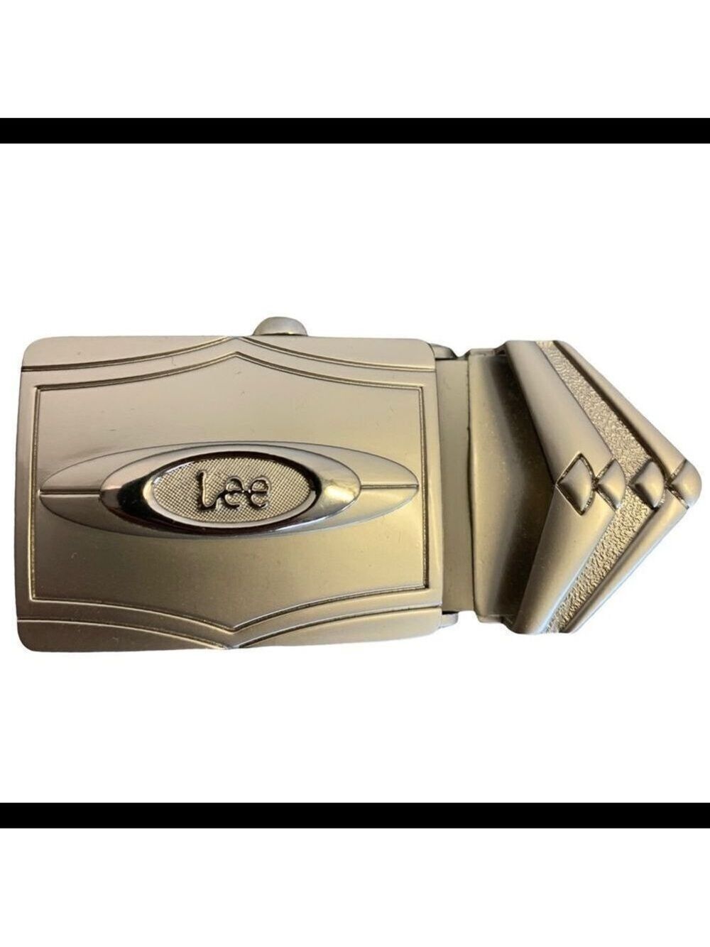 Lee NWOT silver belt buckle